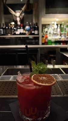 ‪weslodge Saloon‬