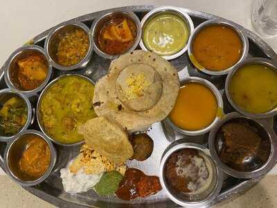 ‪rajdhani Restaurant‬