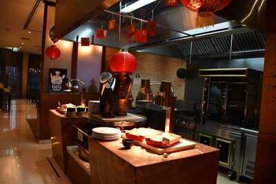 ‪nosh Restaurant‬