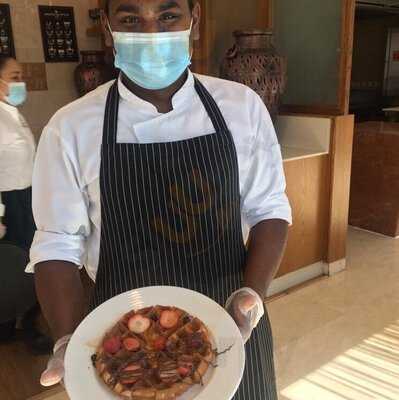 ‪nosh Restaurant‬