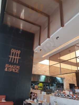 ‪baker & Spice‬
