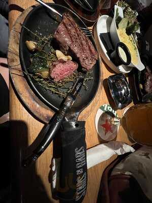 ‪stars ‘n’ Bars‬