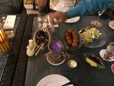 ‪trader Vic's Souk Madinat‬