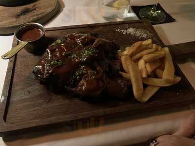 ‪the Selfish Bull‬