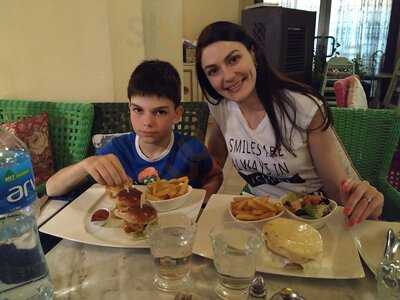 ‪shakespeare And Co. Souk Al Bahar‬