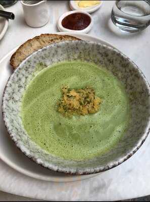 ‪sean Connolly At Dubai Opera‬