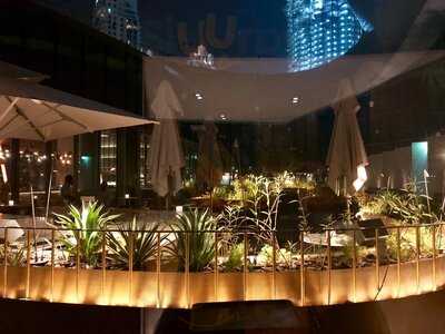 ‪sean Connolly At Dubai Opera‬