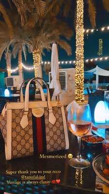 ‪riva - Ristorante, Bar & Beach‬