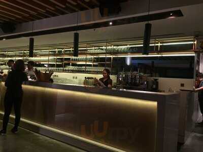 ‪cocktail Kitchen‬