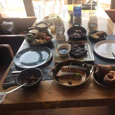 ‪big Easy Bar & Grill‬