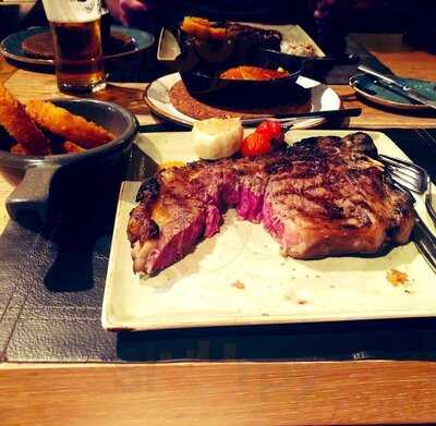 ‪big Easy Bar & Grill‬