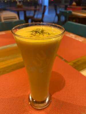 ‪kulcha King Jlt Cluster O‬