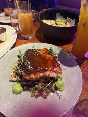 ‪stk Dubai Jbr The Walk‬