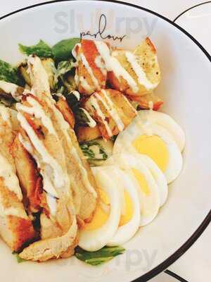 ‪parlour Boutique‬