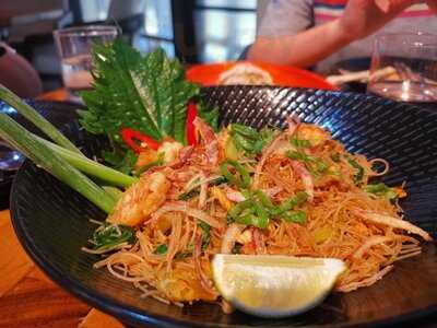 ‪the Noodle House‬