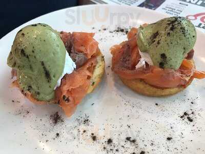 ‪the Cycle Bistro‬