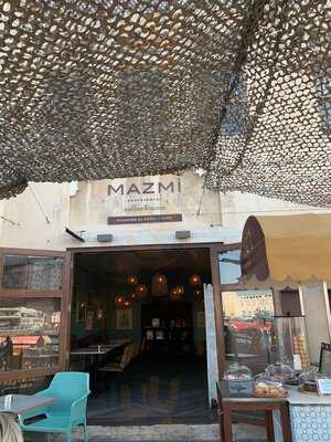 ‪mazmi Cafe And More‬