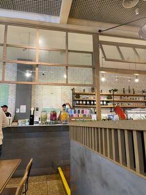 ‪common Grounds‬