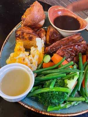 ‪fibber Magee's‬