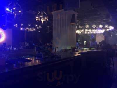 ‪indie Restaurant & Lounge‬