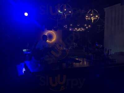 ‪indie Restaurant & Lounge‬