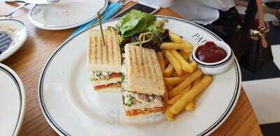 ‪paul Bakery & Restaurant‬