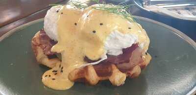 ‪stomping Grounds - Specialty Coffee Hub‬