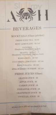 ‪aprons & Hammers‬