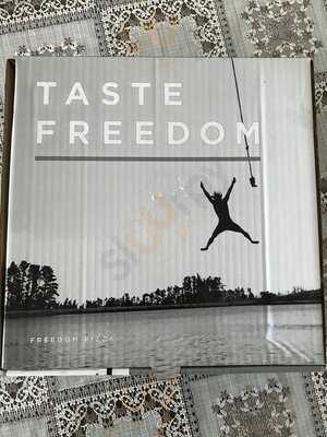 ‪freedom Pizza‬