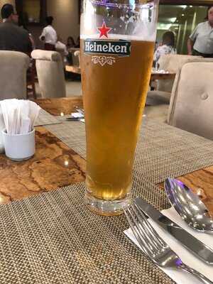 ‪tph Lakwil Restaurant, Lounge & Bar‬