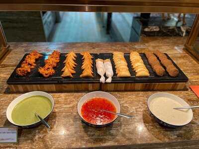 ‪loumi Restaurant‬