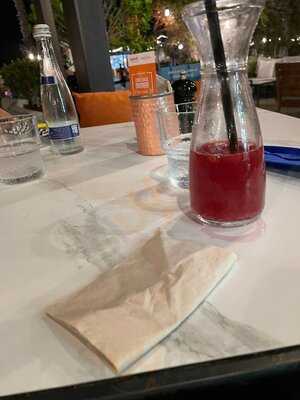 ‪sikka Cafe - La Mer‬