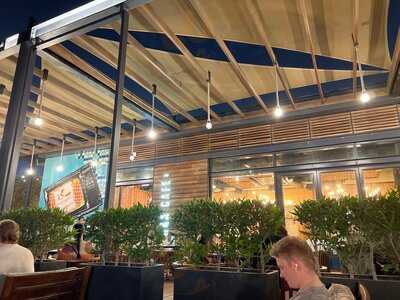 ‪sikka Cafe - La Mer‬