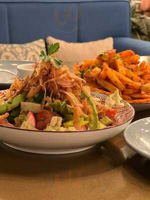 ‪sikka Cafe - La Mer‬