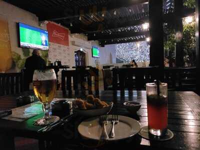 ‪harvesters Restaurant‬