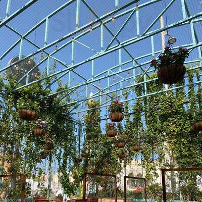 ‪bakemart Gourmet Restaurant & Cake Shop, Jumeirah‬