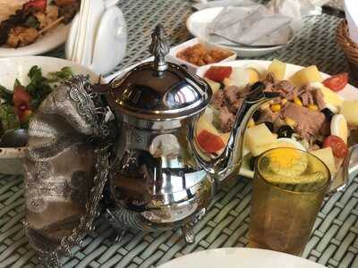 ‪al Basha Lebanese Restaurant‬