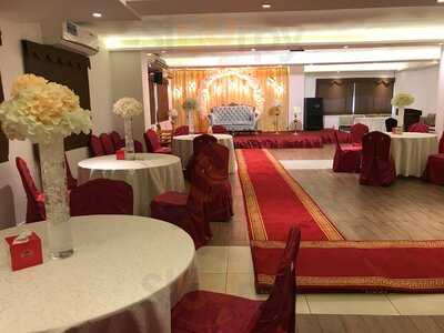 ‪calicut Paragon‬