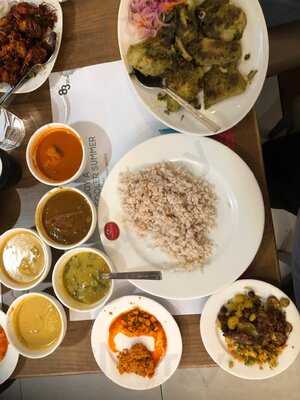 ‪calicut Paragon‬