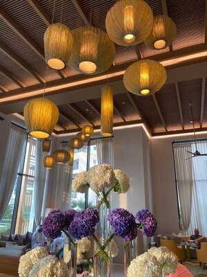 ‪al Mandhar Lounge‬