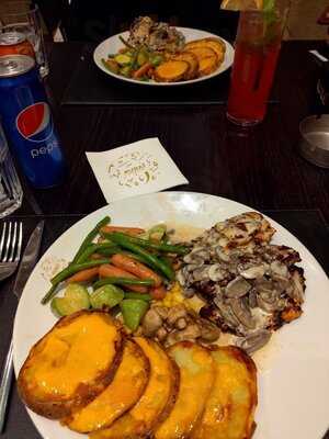 ‪nurai Cafe And Restaurant‬