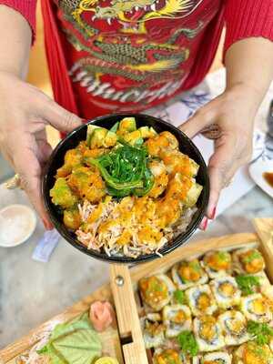 ‪sumo Sushi & Bento‬