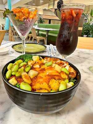 ‪sumo Sushi & Bento‬