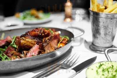 ‪the Loft At Dubai Opera‬