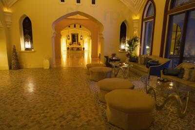 ‪the Rooftop & Sports Lounge‬