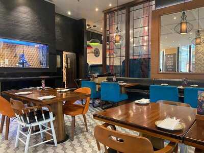 ‪zafran Indian Bistro - Mirdif City Centre‬