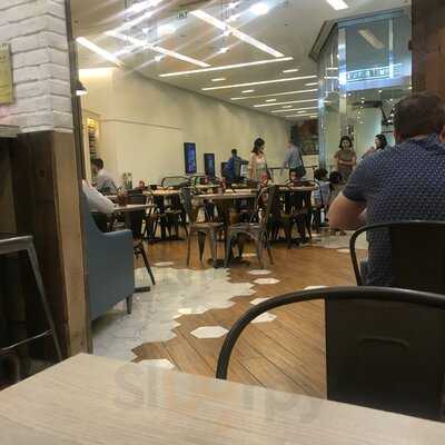 ‪gourmet Burger Kitchen‬