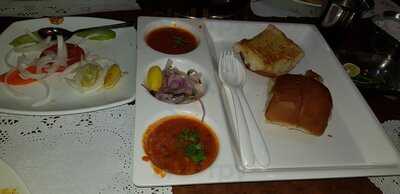 ‪saranga Bhojan Shala‬