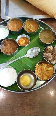 ‪saranga Bhojan Shala‬