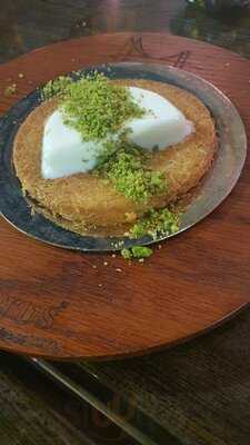 مطعم بسبورس بوليفارد